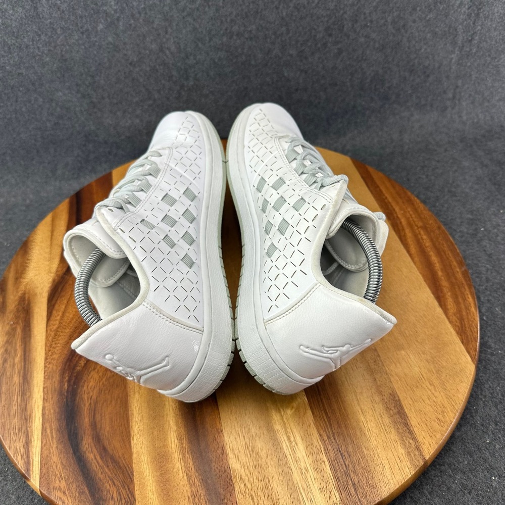 Jordan Illusion Low Mens White Wolf Grey Leather Sneakers 705146-100 Size 9 - Picture 8 of 11